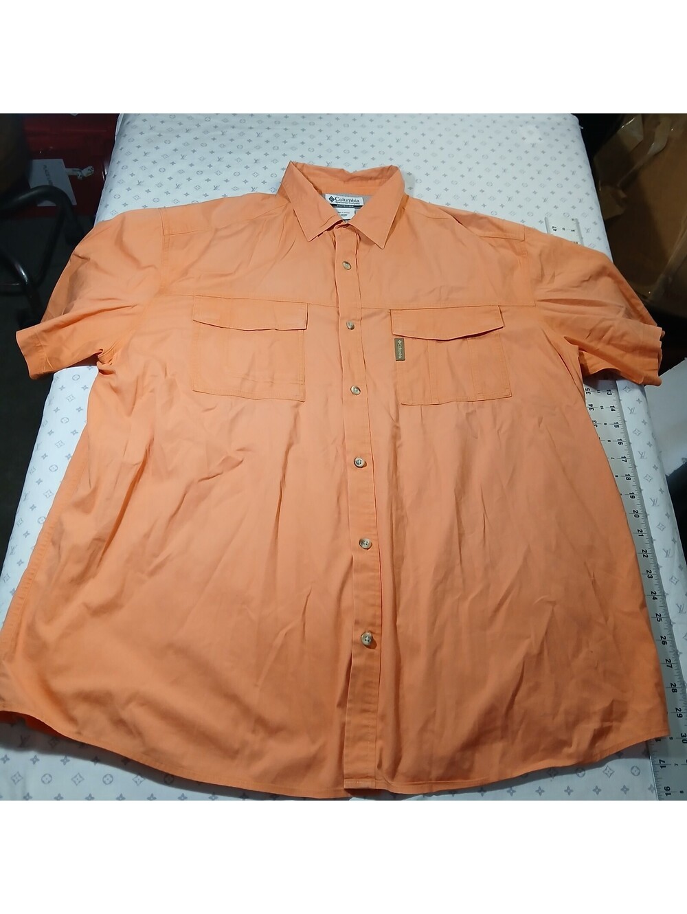 Columbia Gorpcore Fishing Shirt Men XL Orange Short Sleeve Button Up Nylon